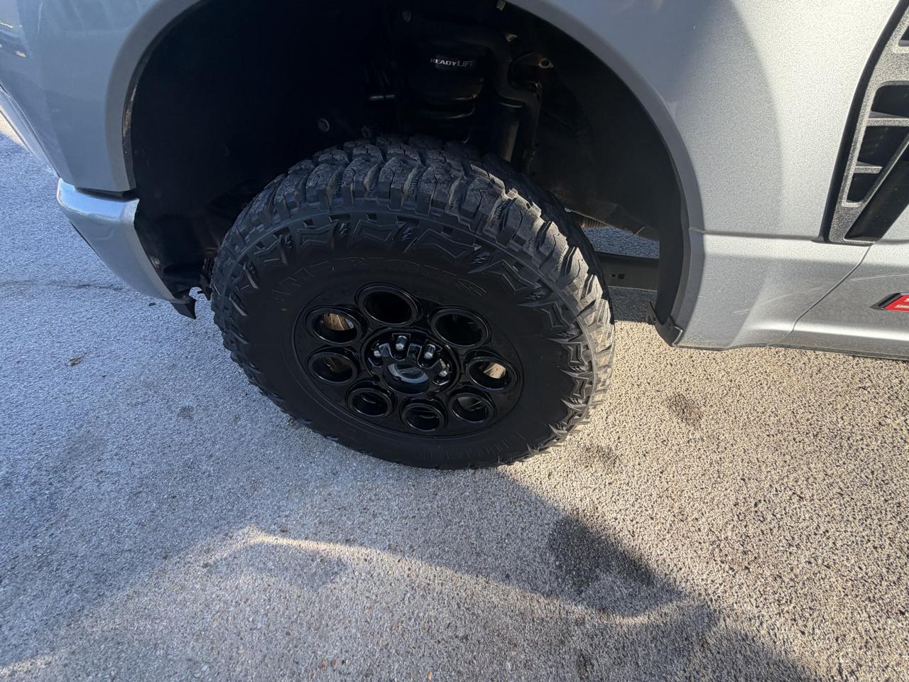 Ford Super Duty F-250 SRW Lariat 4WD Crew Cab 8' Box 2024