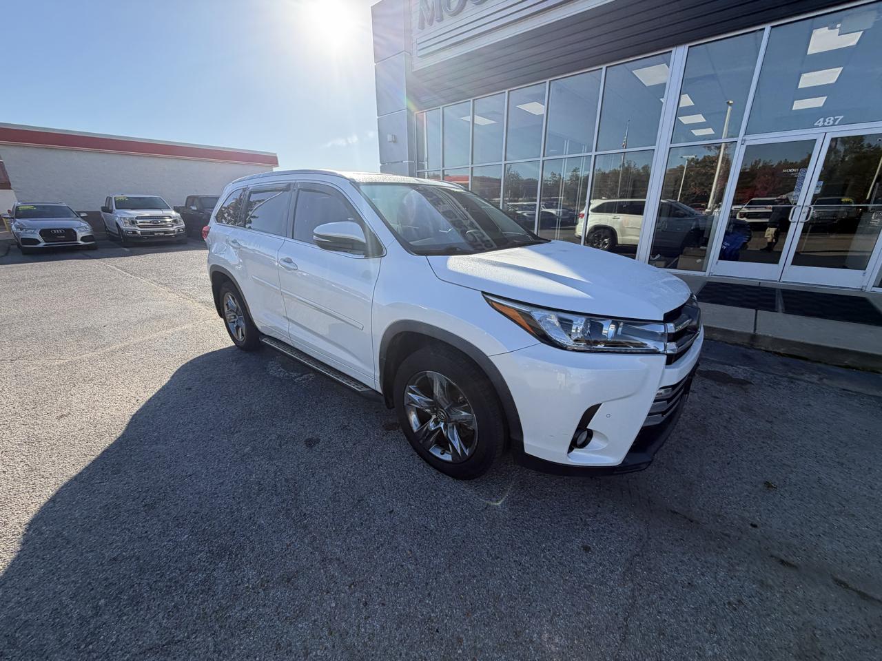 Toyota Highlander Limited V6 FWD (Natl) 2018