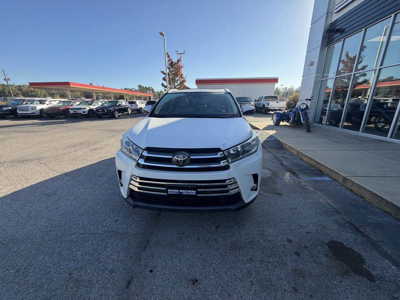 Toyota Highlander Limited V6 FWD (Natl) 2018