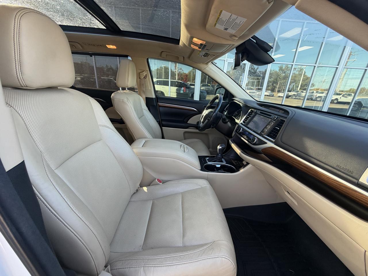 Toyota Highlander Limited V6 FWD (Natl) 2018