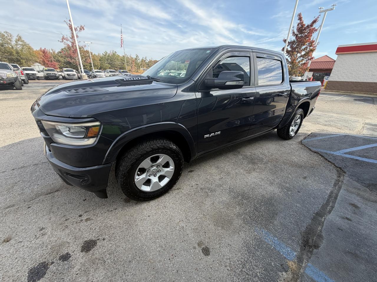 RAM 1500 Laramie 4x4 Crew Cab 5'7" Box 2019