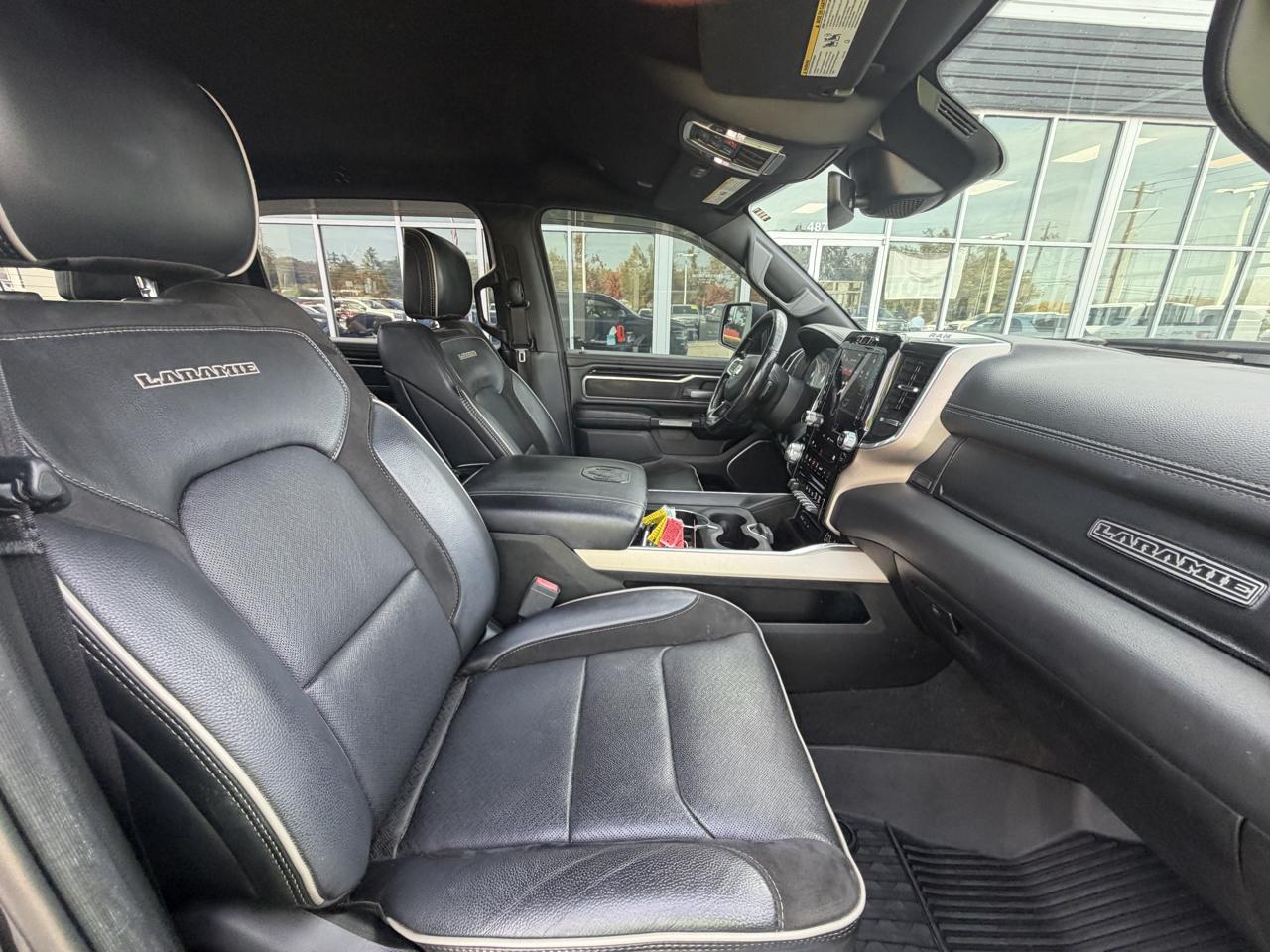 RAM 1500 Laramie 4x4 Crew Cab 5'7" Box 2019