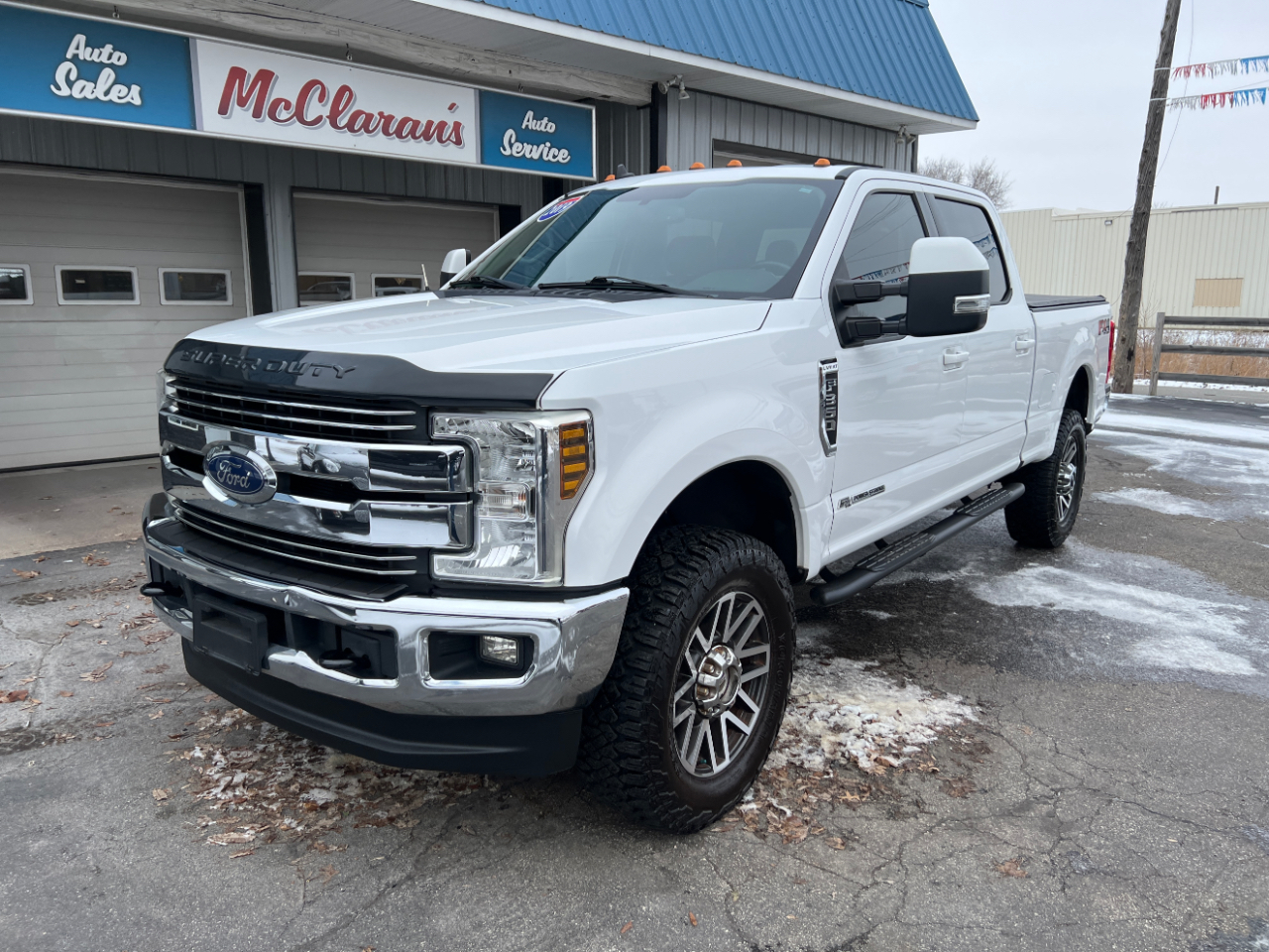 Ford F-350 SD Lariat Crew Cab SWB 4WD 2019