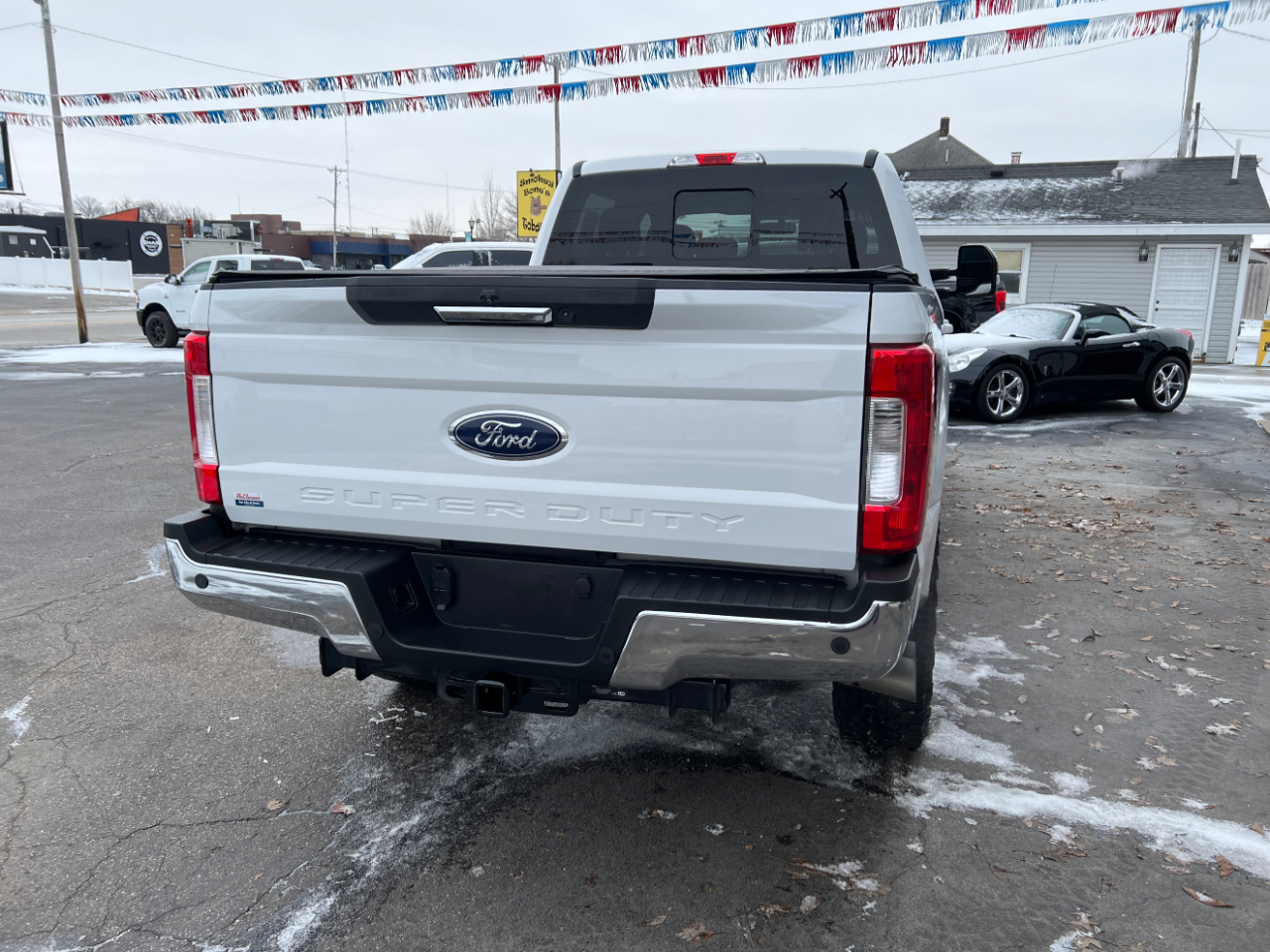 Ford F-350 SD Lariat Crew Cab SWB 4WD 2019