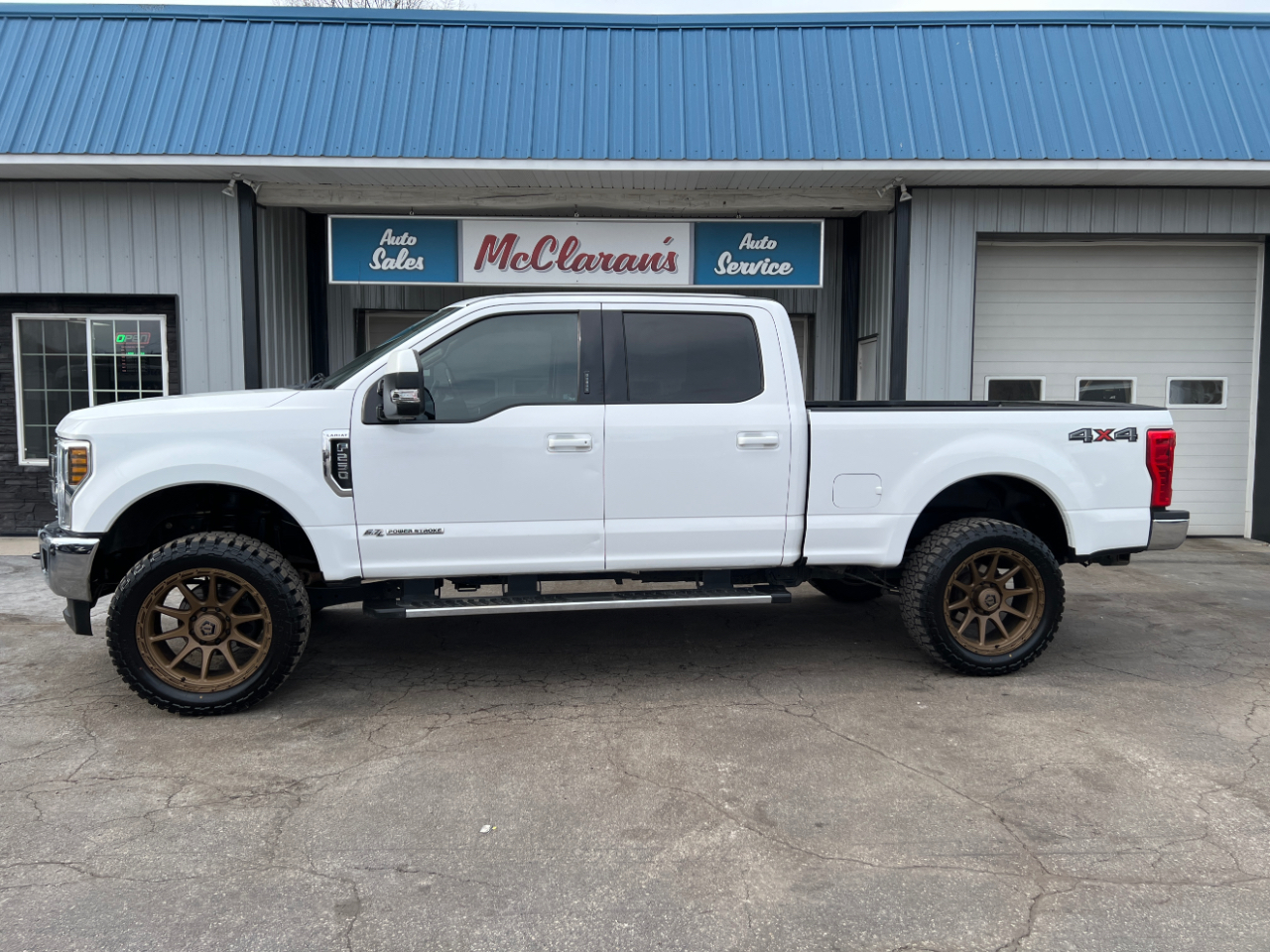 2019 Ford F-250 SD Lariat Crew Cab SWB 4WD