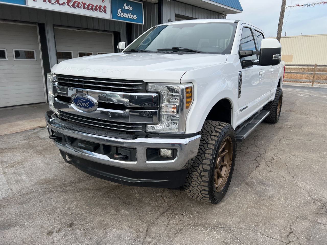 Ford F-250 SD Lariat Crew Cab SWB 4WD 2019