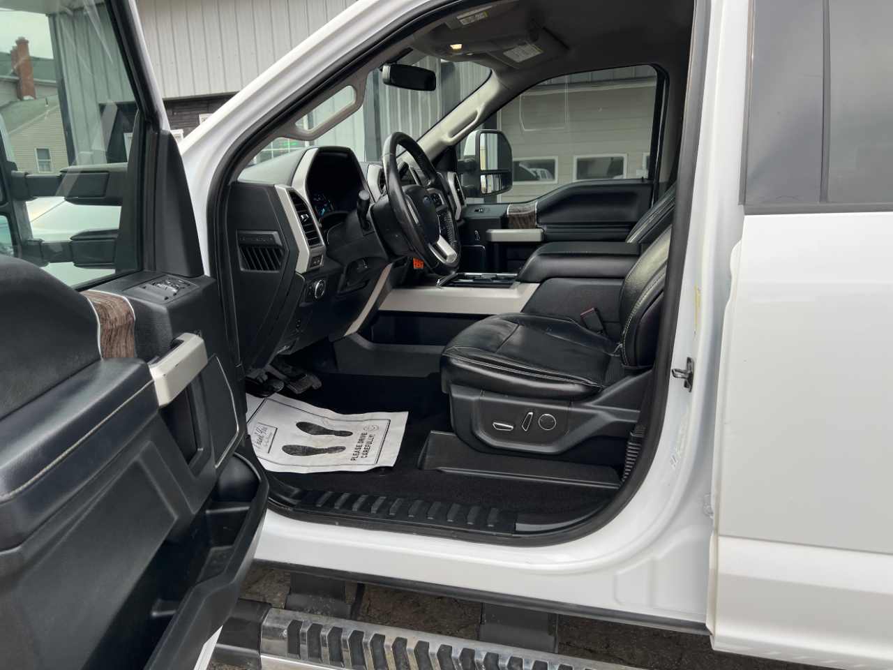 Ford F-250 SD Lariat Crew Cab SWB 4WD 2019