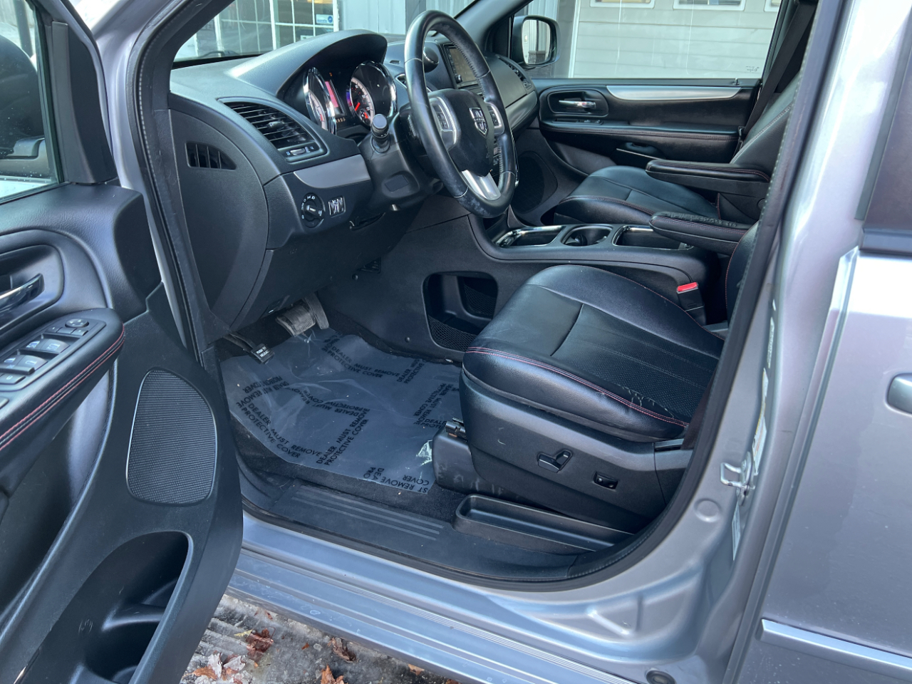 Dodge Grand Caravan R/T 2016