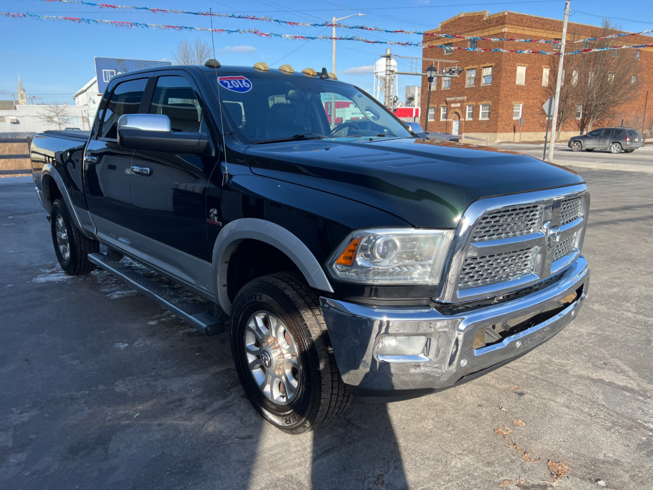 RAM 3500 Laramie Crew Cab SWB 4WD 2016