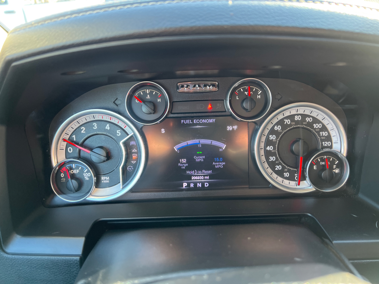 RAM 3500 Laramie Crew Cab SWB 4WD 2016