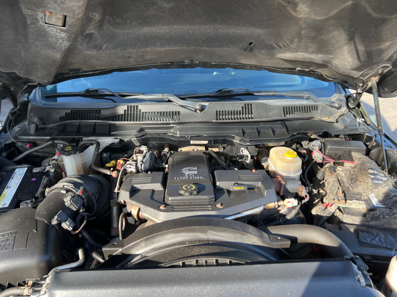 RAM 3500 Laramie Crew Cab SWB 4WD 2016