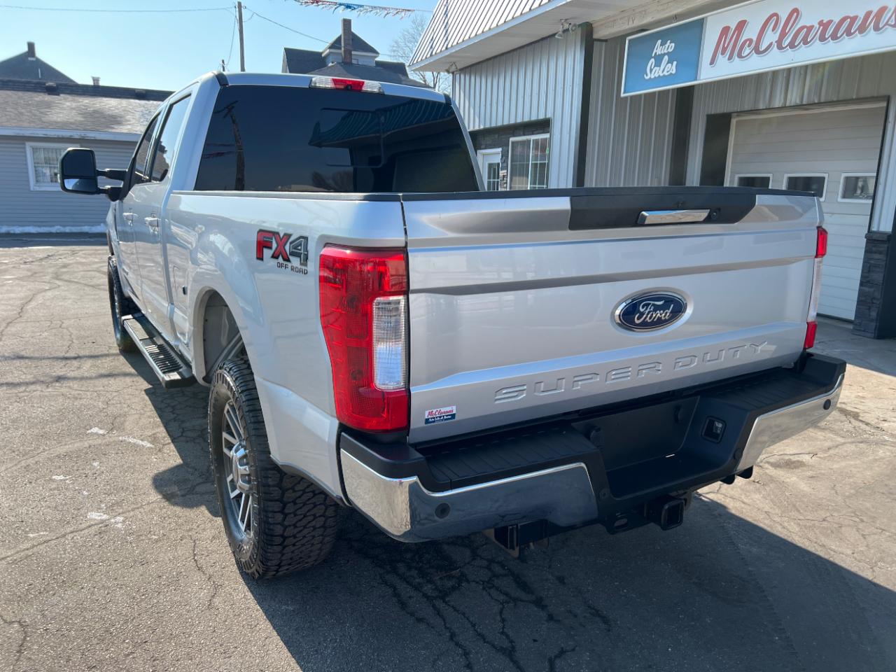 Ford F-250 SD Lariat Crew Cab SWB 4WD 2018