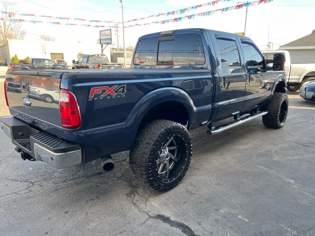 Ford F-250 SD Lariat Crew Cab Short Bed 4WD 2016