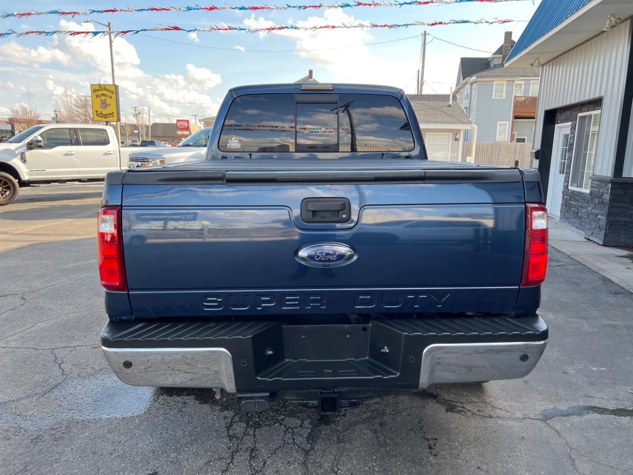 Ford F-250 SD Lariat Crew Cab Short Bed 4WD 2016