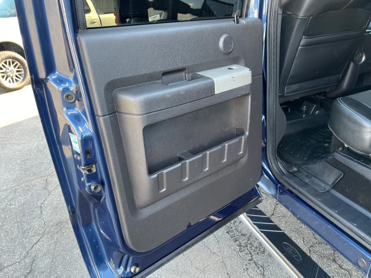 Ford F-250 SD Lariat Crew Cab Short Bed 4WD 2016