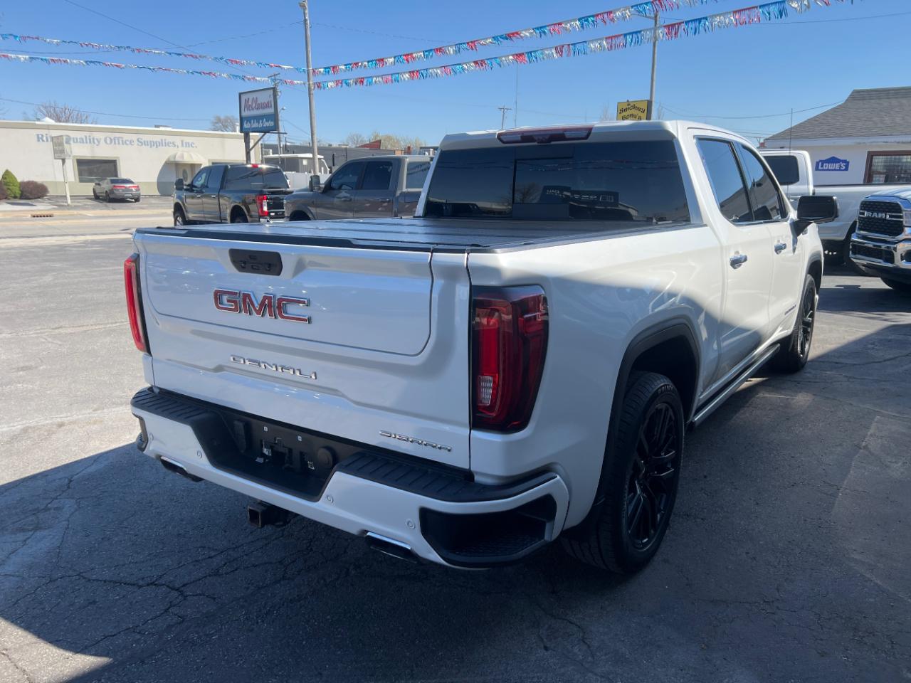 GMC Sierra 1500 4WD Crew Cab 143.5" Denali 2021
