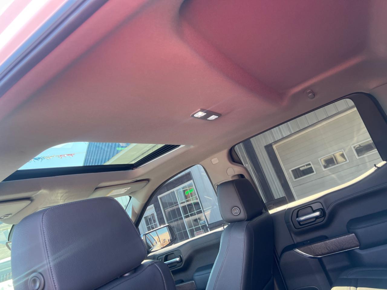 GMC Sierra 1500 4WD Crew Cab 143.5" Denali 2021