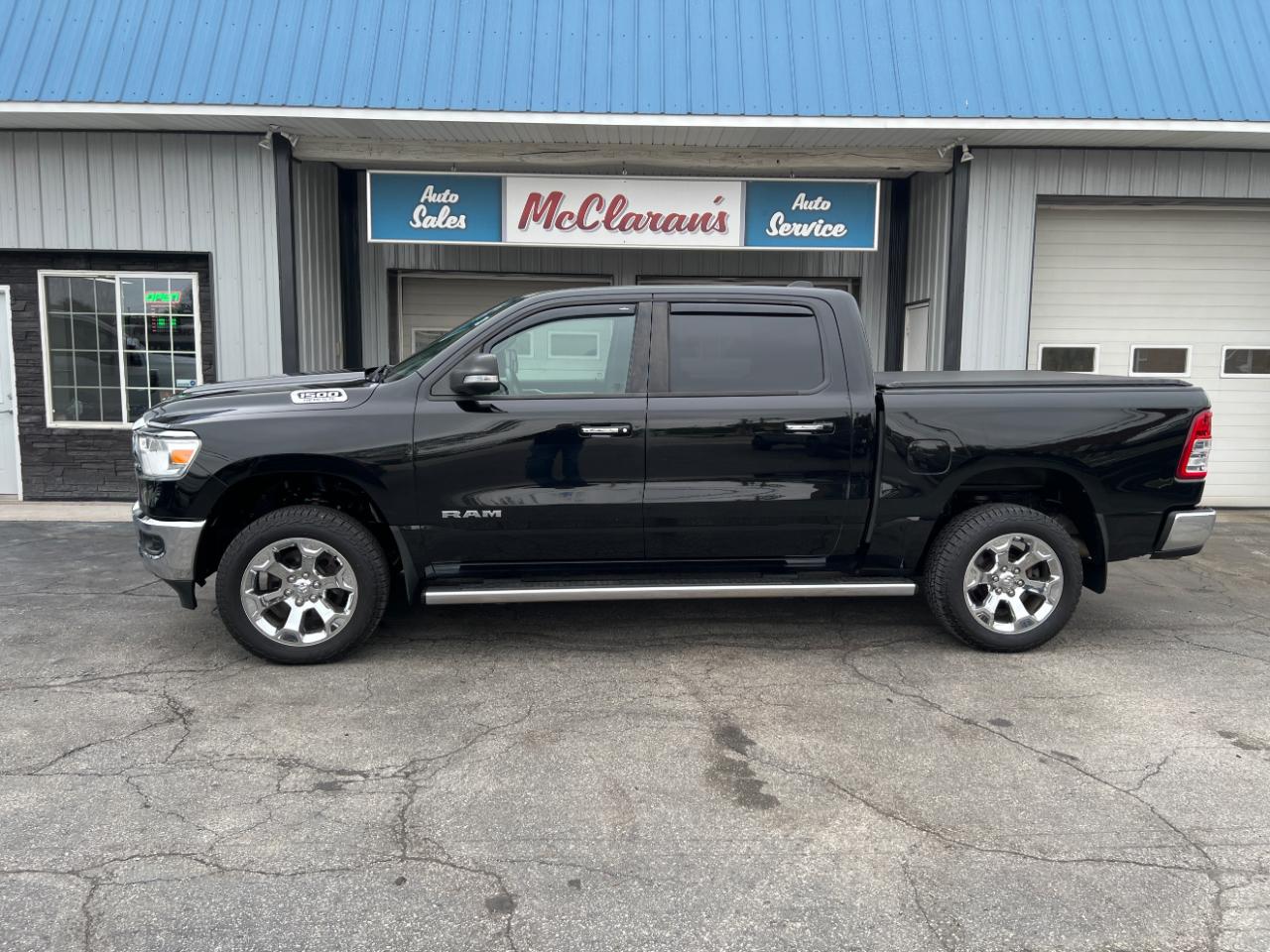 2019 RAM 1500 Big Horn Crew Cab SWB 4WD