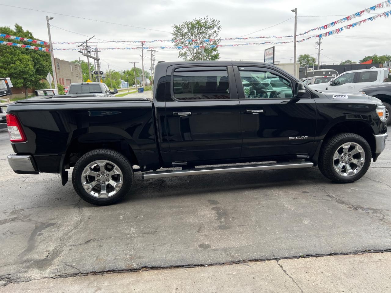 RAM 1500 Big Horn Crew Cab SWB 4WD 2019
