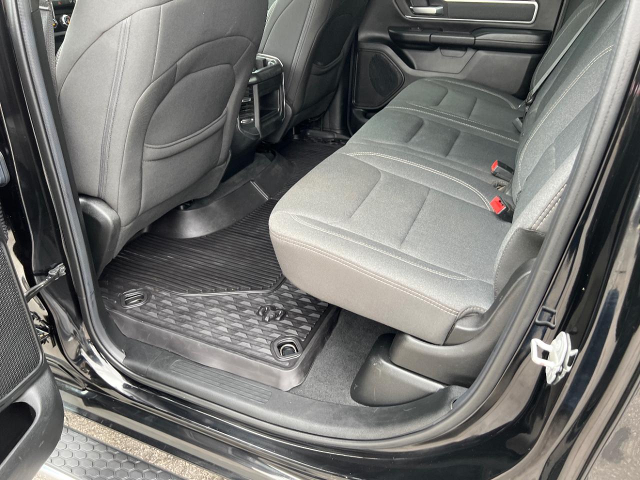 RAM 1500 Big Horn Crew Cab SWB 4WD 2019