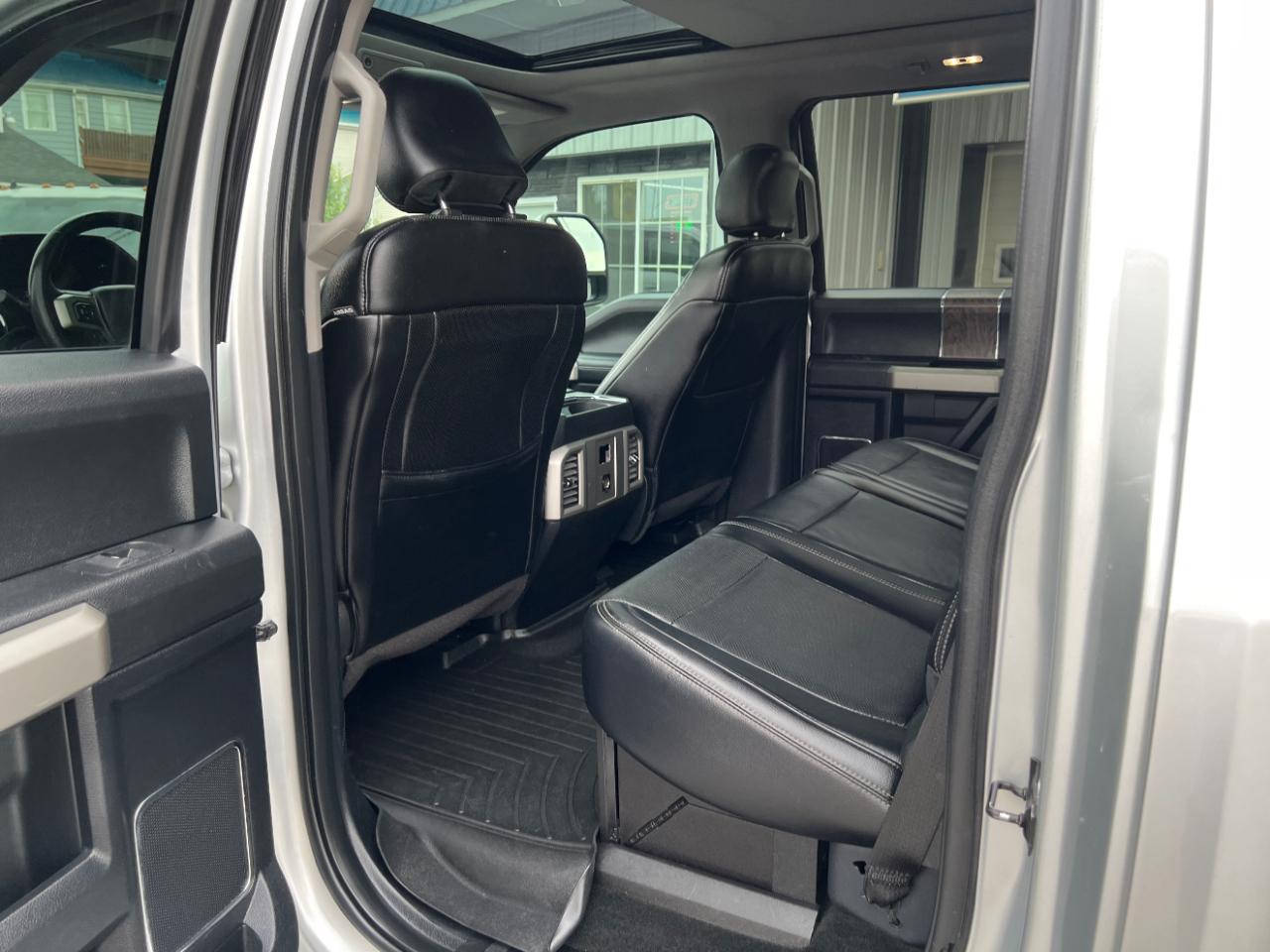 Ford F-250 SD Lariat Crew Cab Short Bed 4WD 2017