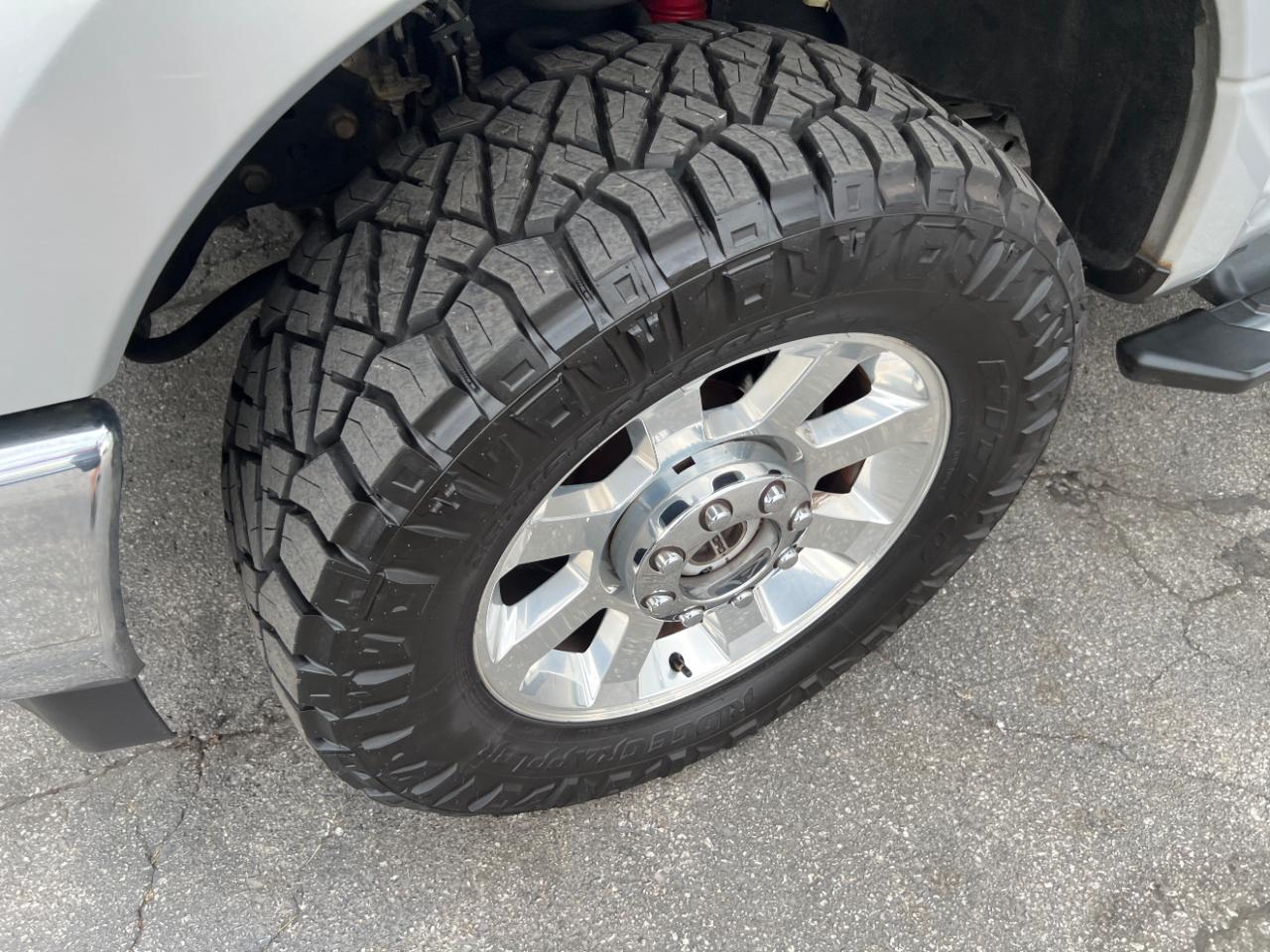 Ford F-250 SD Lariat Crew Cab Short Bed 4WD 2017