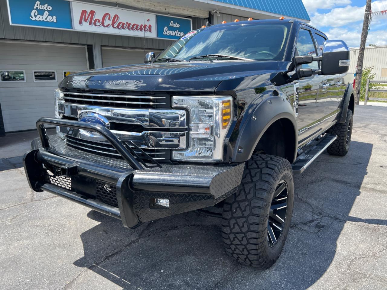 Ford F-250 SD Lariat Crew Cab Short Bed 4WD 2019