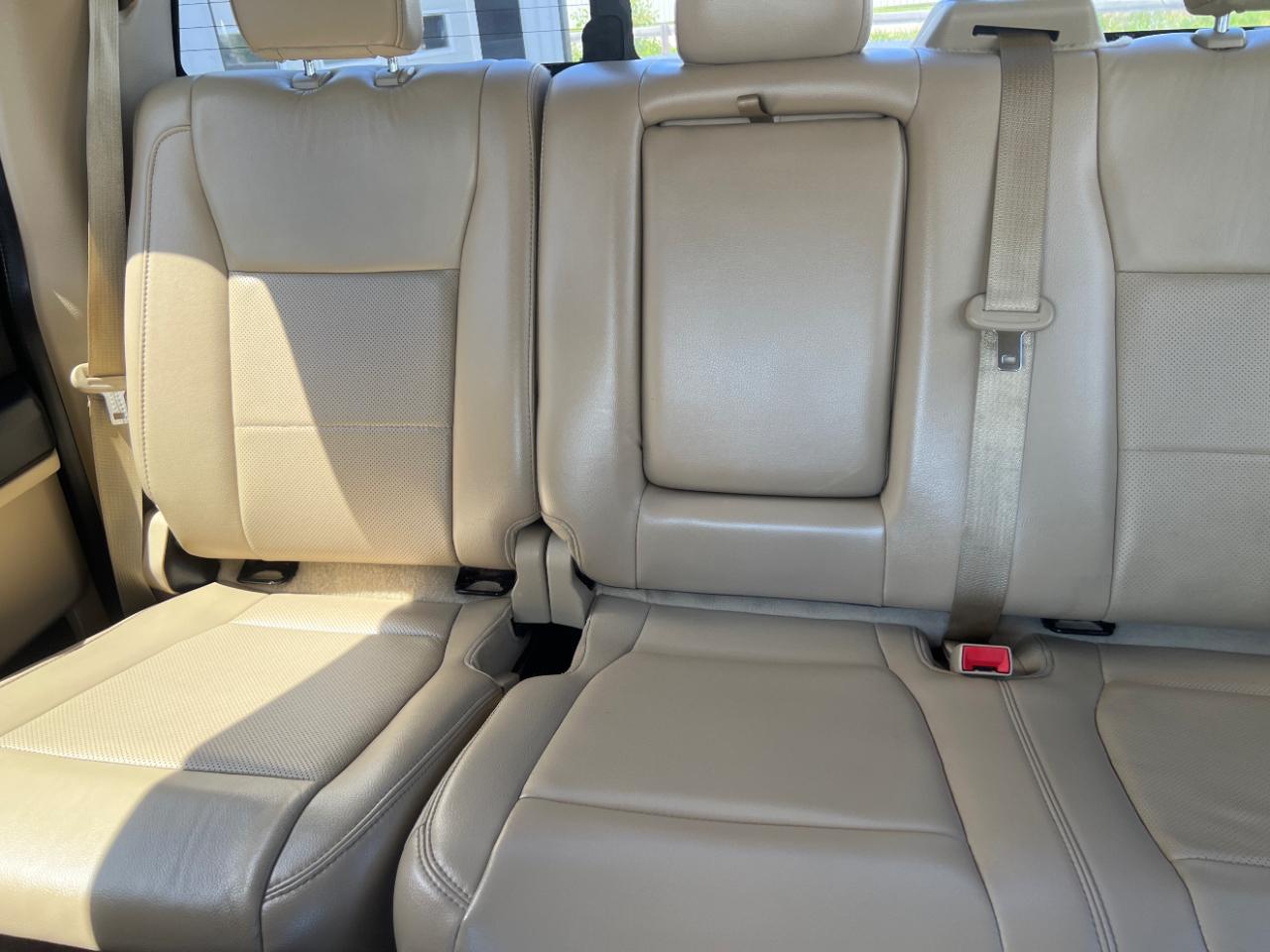 Ford F-250 SD Lariat Crew Cab Short Bed 4WD 2019