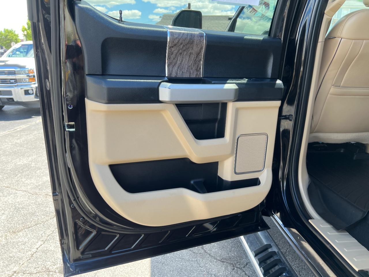 Ford F-250 SD Lariat Crew Cab Short Bed 4WD 2019