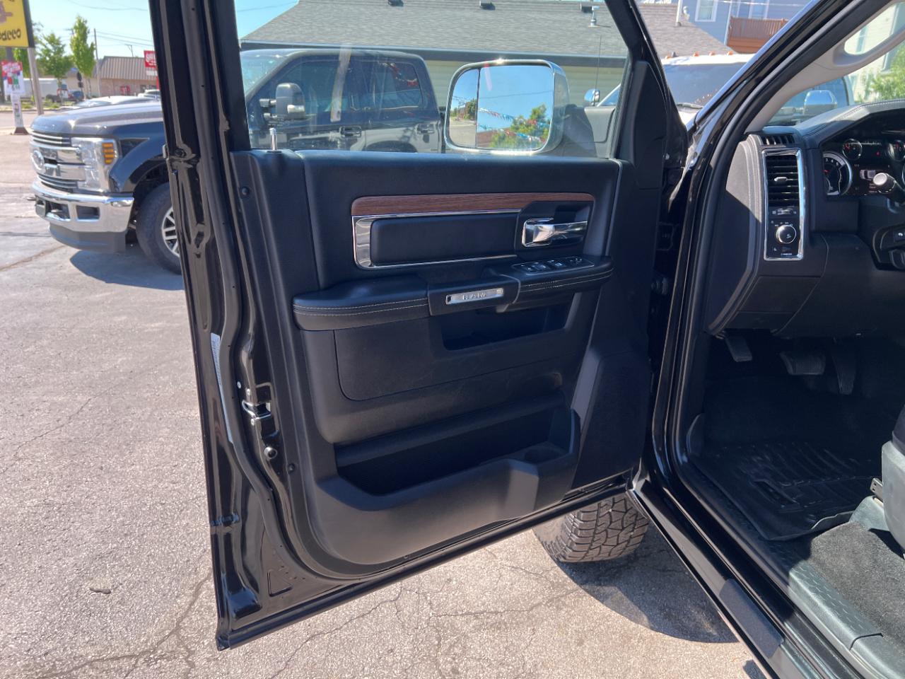 RAM 2500 Laramie Crew Cab LWB 4WD 2017