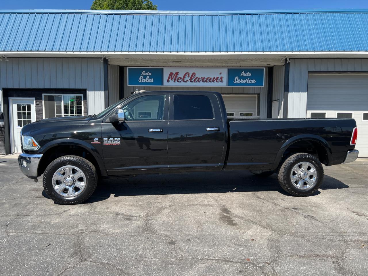 2017 RAM 2500 Laramie Crew Cab LWB 4WD