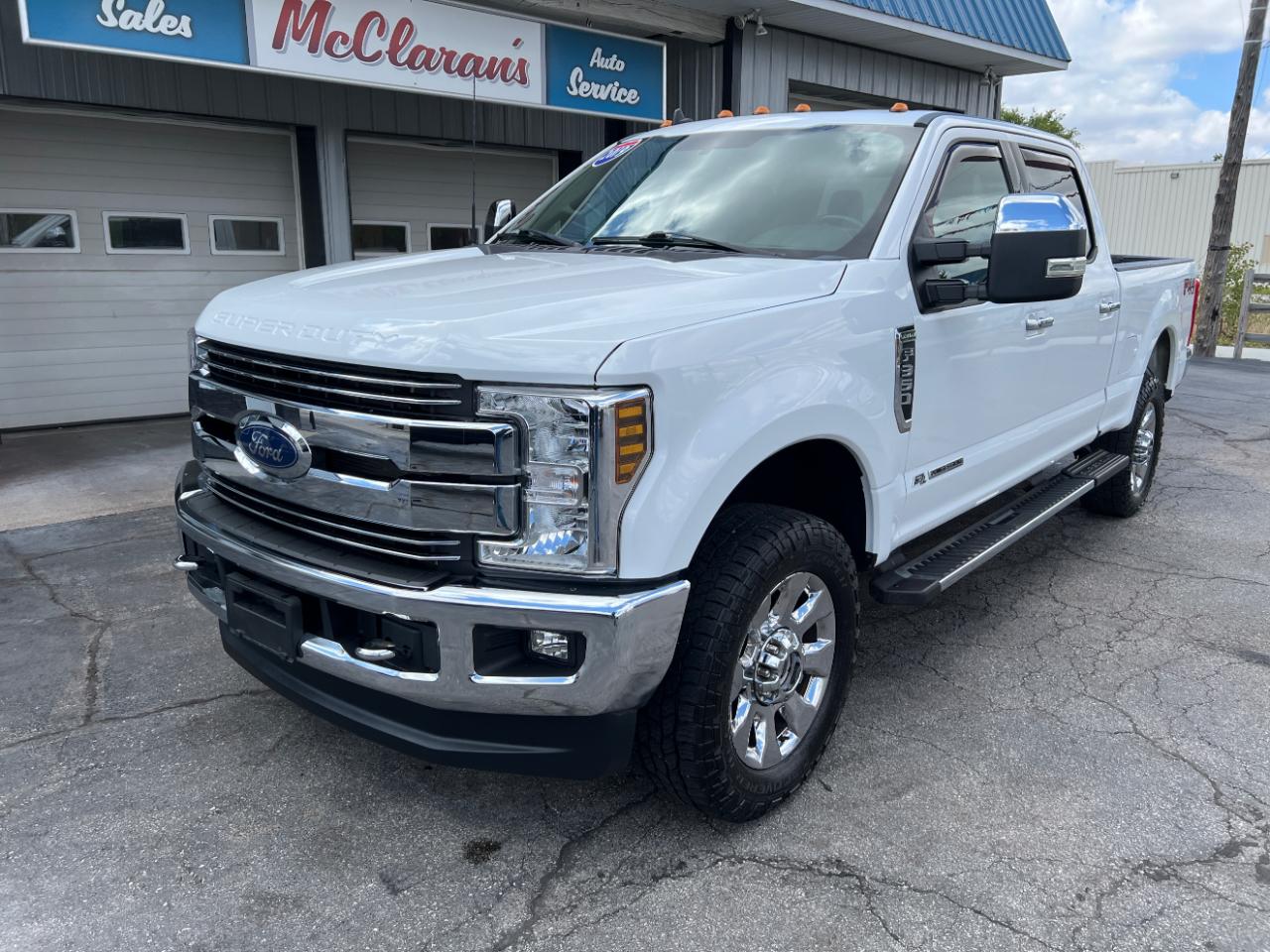 Ford F-350 SD Lariat Crew Cab Short Bed 4WD 2019