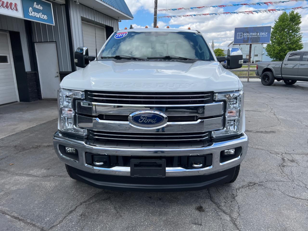 Ford F-350 SD Lariat Crew Cab Short Bed 4WD 2019