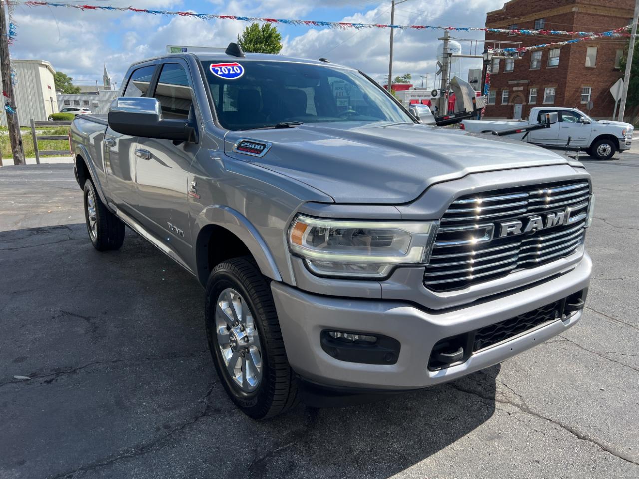 RAM 2500 Laramie Crew Cab SWB 4WD 2020