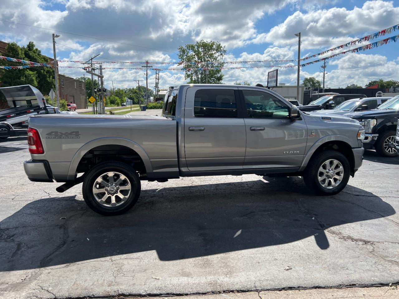 RAM 2500 Laramie Crew Cab SWB 4WD 2020