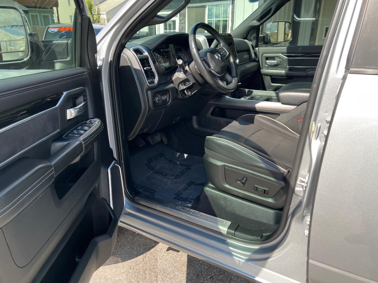 RAM 2500 Laramie Crew Cab SWB 4WD 2020