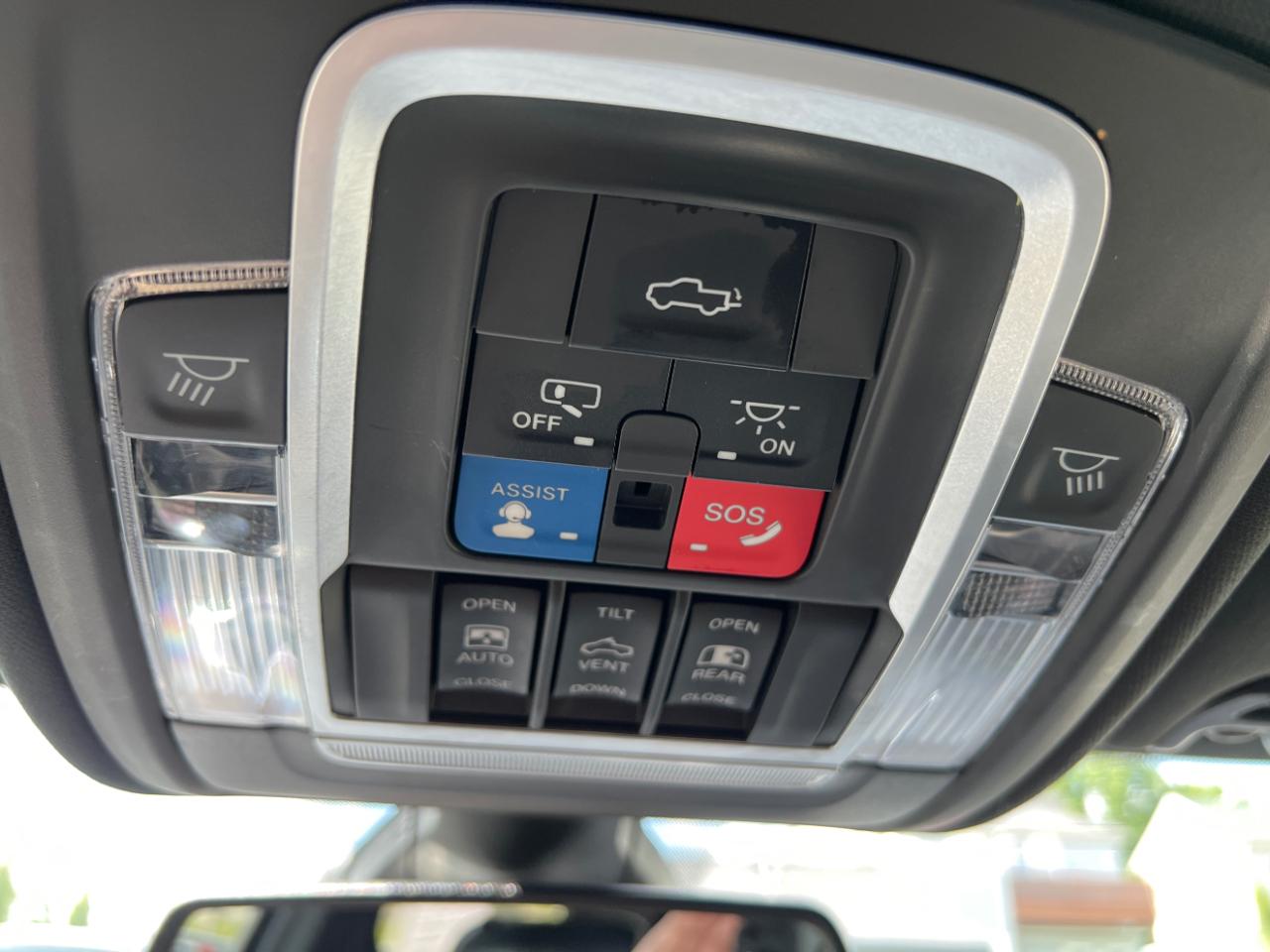 RAM 2500 Laramie Crew Cab SWB 4WD 2020