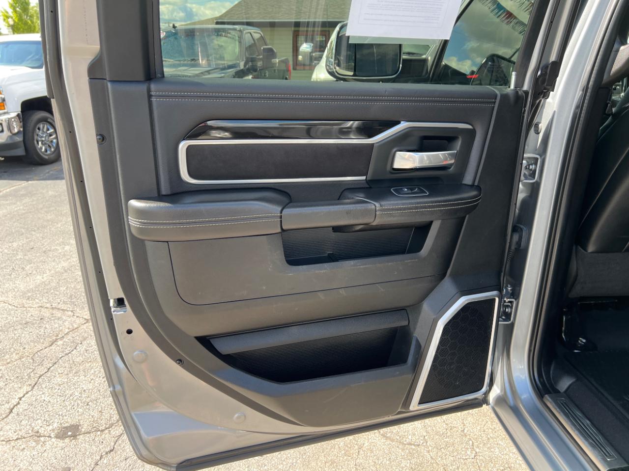 RAM 2500 Laramie Crew Cab SWB 4WD 2020