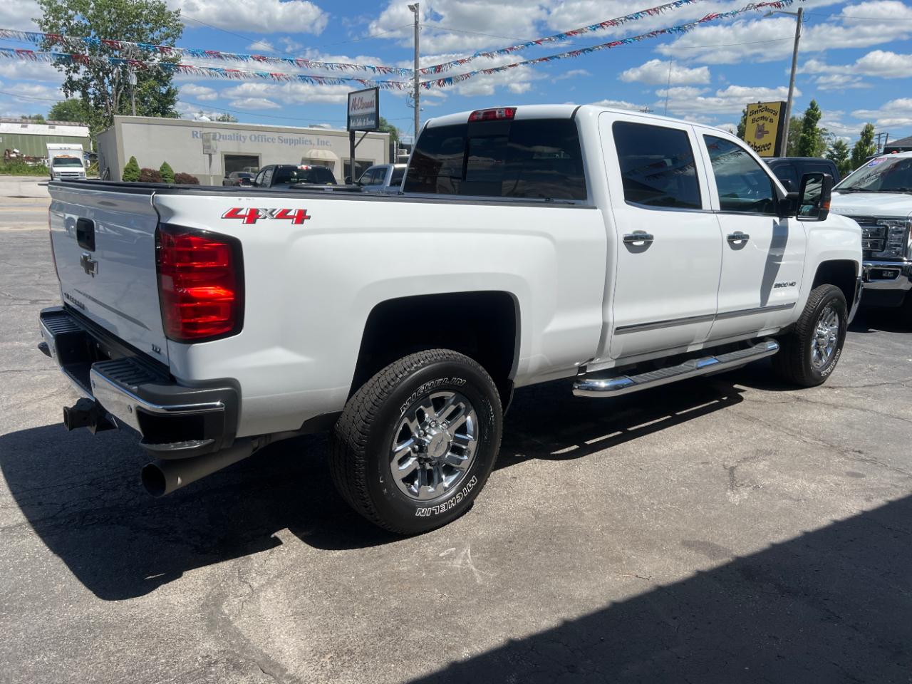 Chevrolet Silverado 2500HD LTZ Crew Cab 4WD 2018