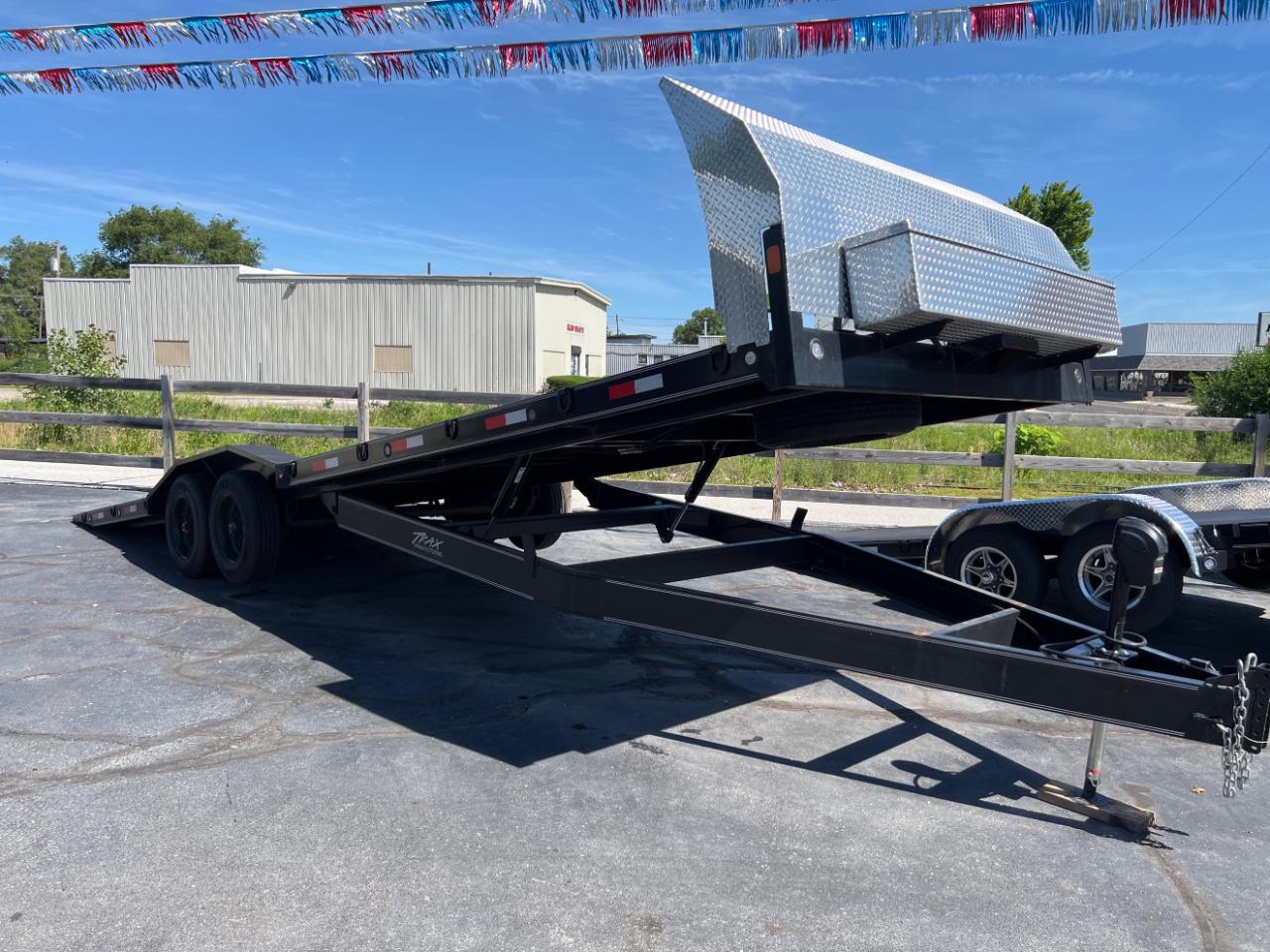 Trax T7828W  2026