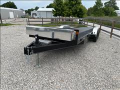 2026 Trax T7824 
