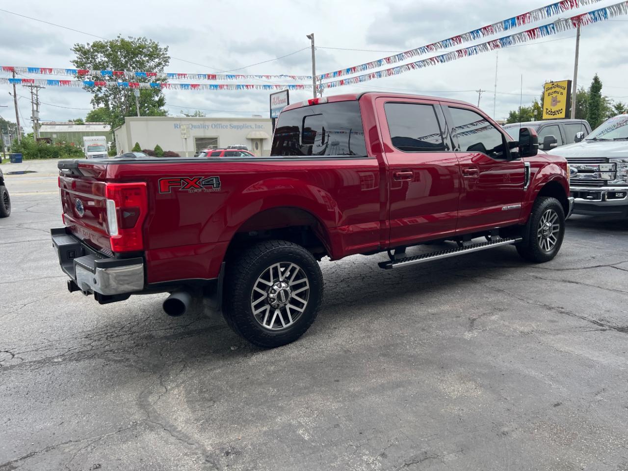 Ford F-250 SD Lariat Crew Cab Short Bed 4WD 2017