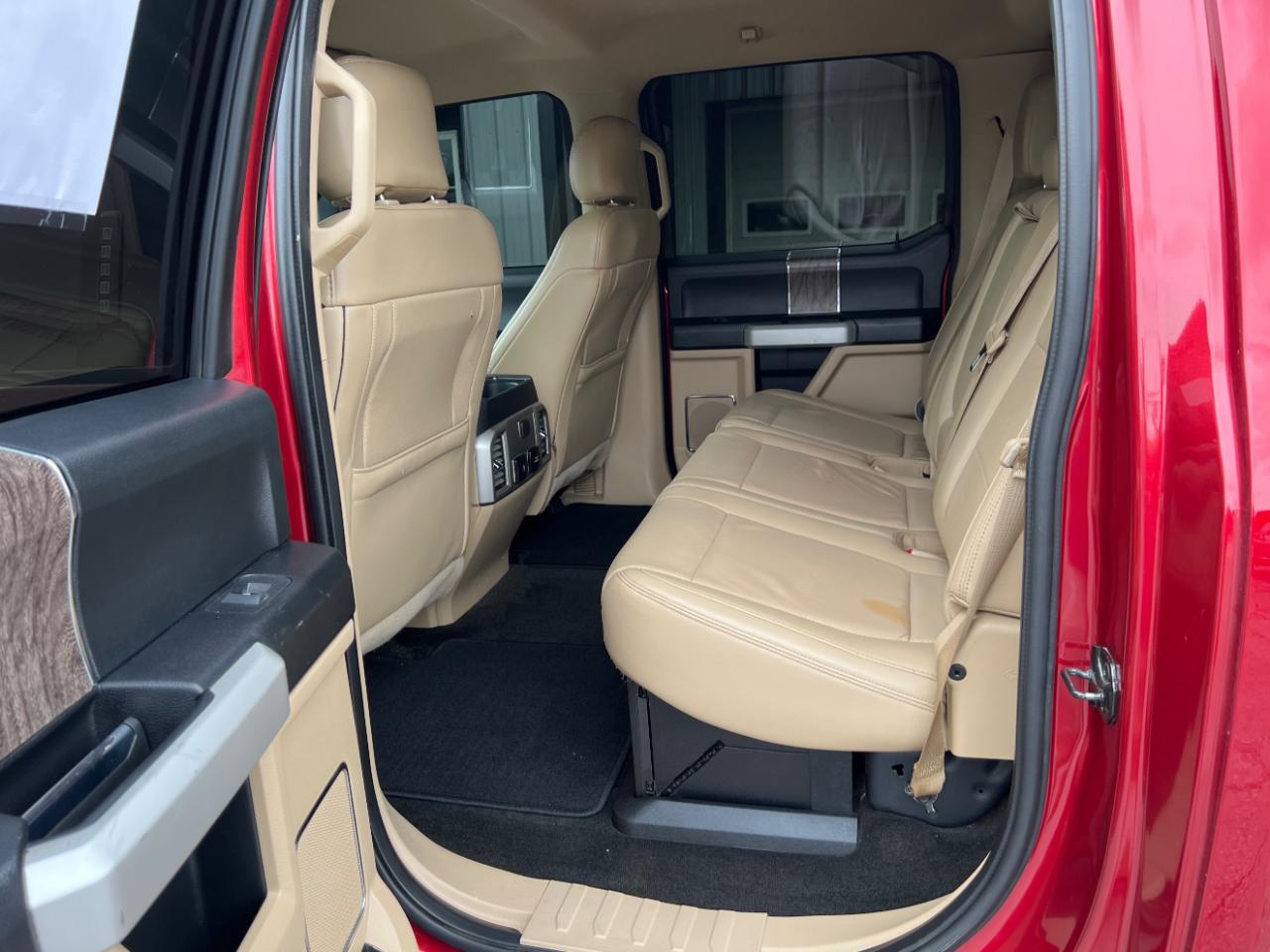 Ford F-250 SD Lariat Crew Cab Short Bed 4WD 2017