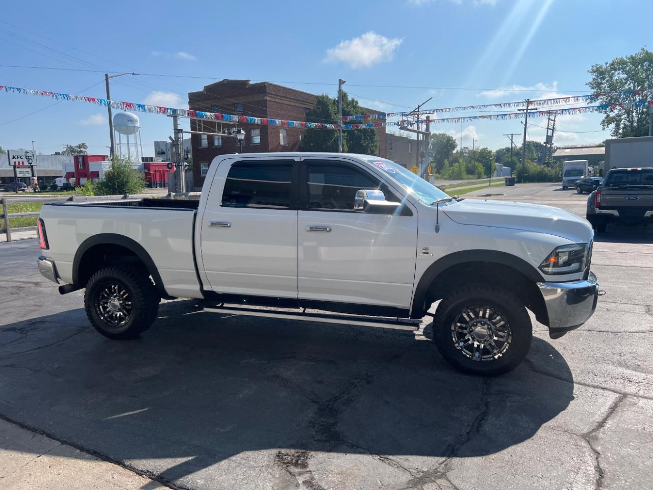 RAM 2500 SLT Crew Cab SWB 4WD 2012