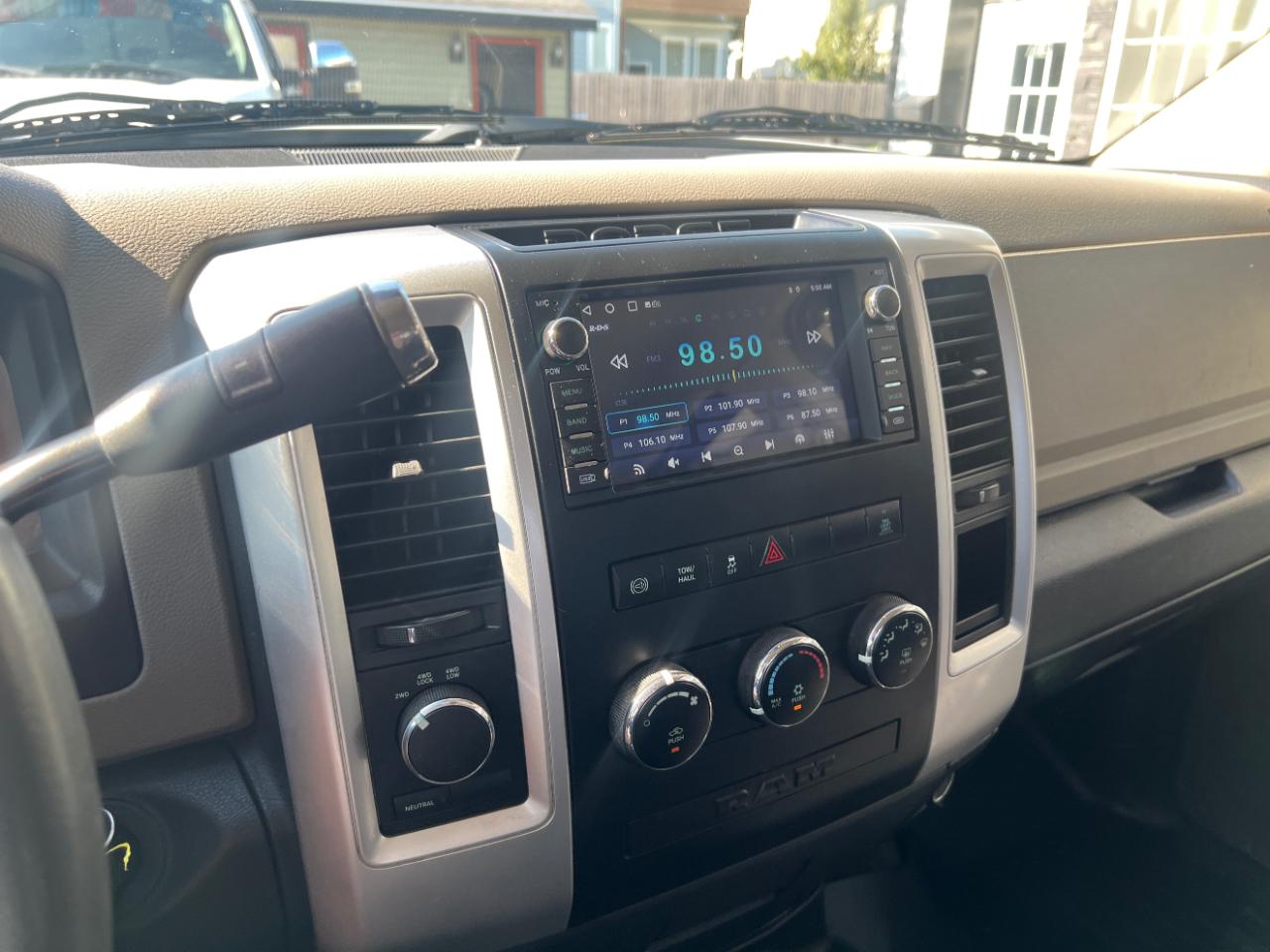 RAM 2500 SLT Crew Cab SWB 4WD 2012