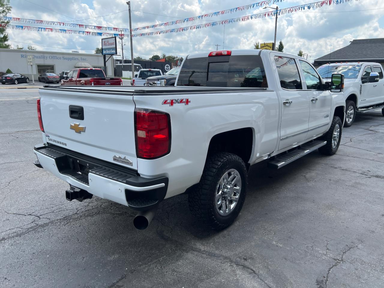 Chevrolet Silverado 3500HD High Country Crew Cab 4WD 2016
