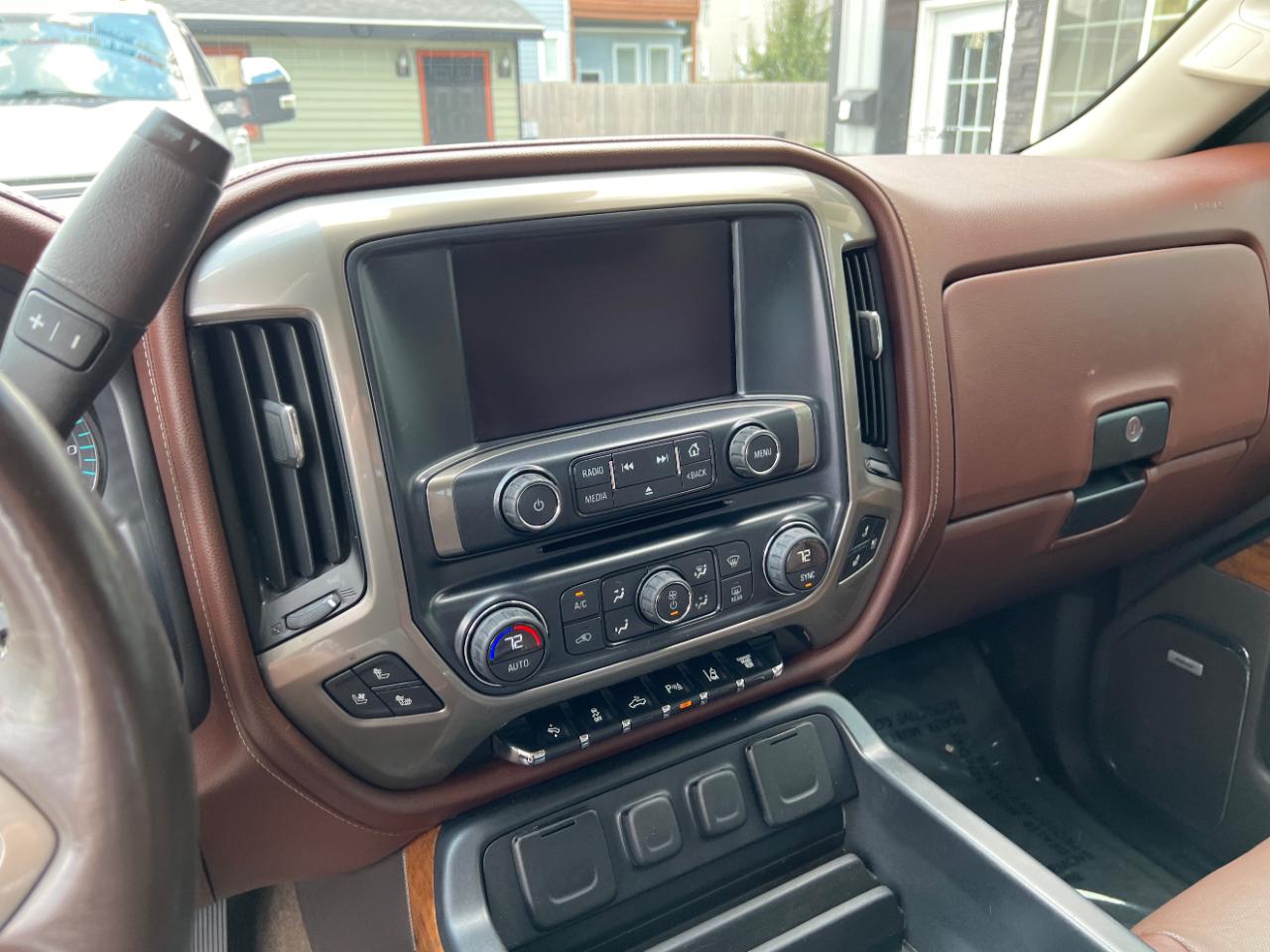 Chevrolet Silverado 3500HD High Country Crew Cab 4WD 2016