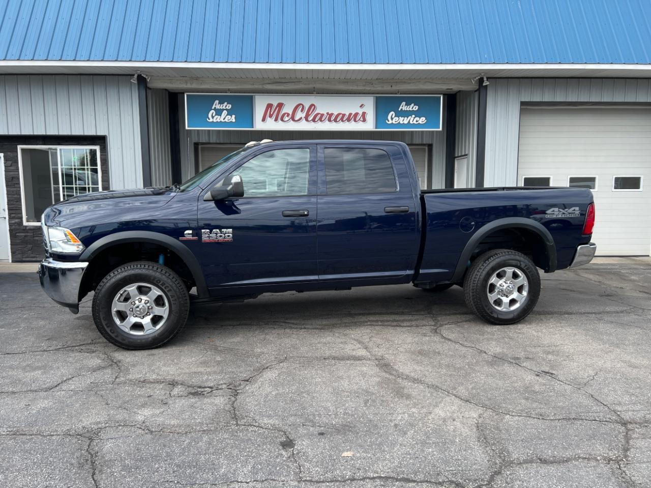 2017 RAM 2500 Tradesman Crew Cab SWB 4WD