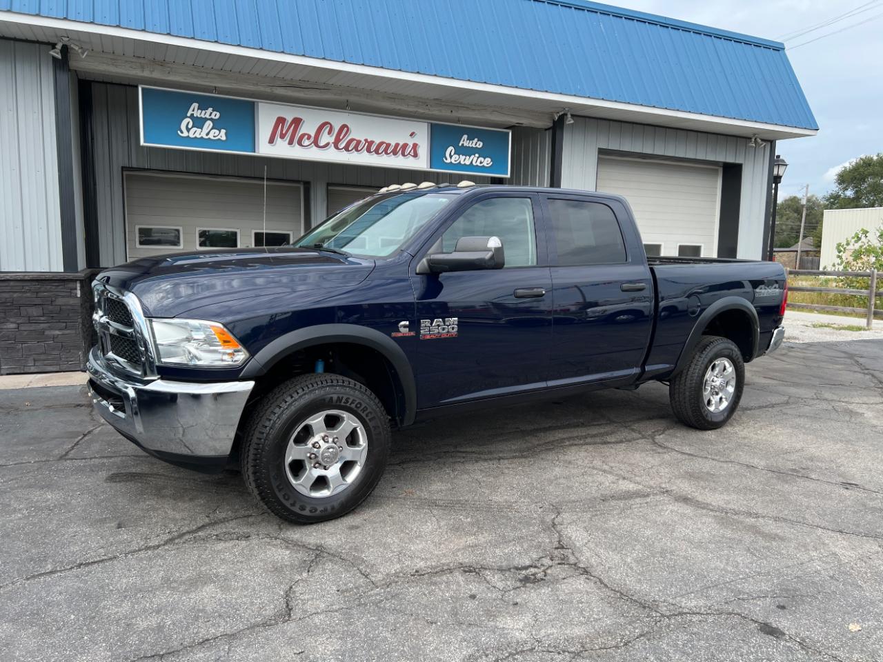 RAM 2500 Tradesman Crew Cab SWB 4WD 2017