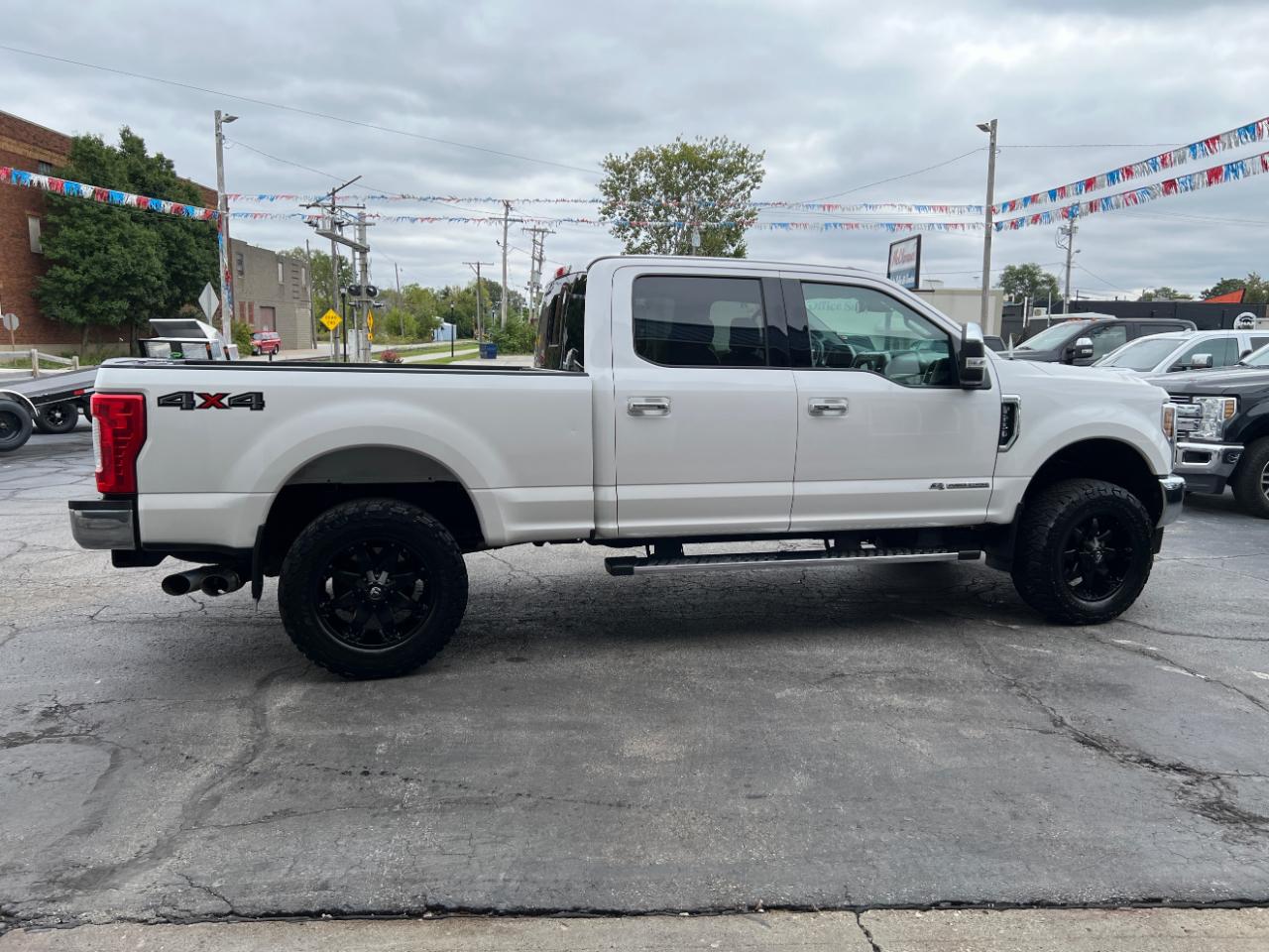Ford F-250 SD Lariat Crew Cab 4WD 2018